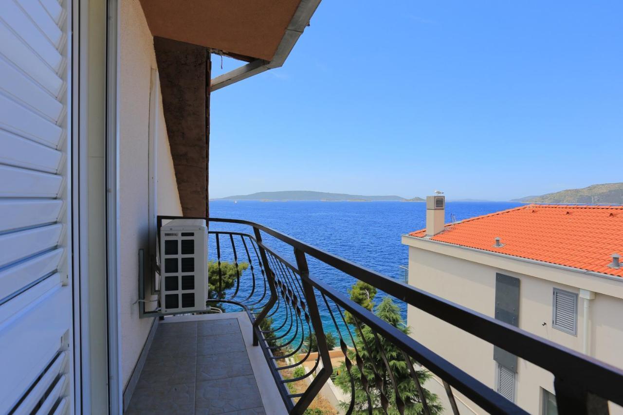 Apartments By The Sea Okrug Donji, Ciovo - 16657 Donji Okrug  Zewnętrze zdjęcie
